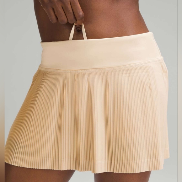 Lululemon Athletica Mesh Pleats Mini Skort Used Size 4